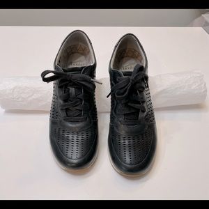 Dansko Womens Sneakers